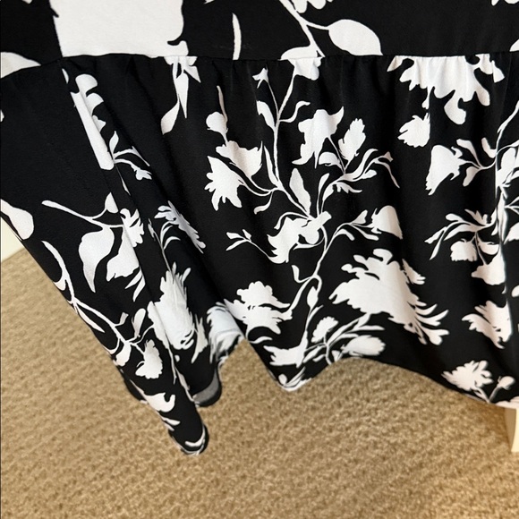Lane Bryant Black and White Floral Wrap Midi Dress - Picture 7 of 11